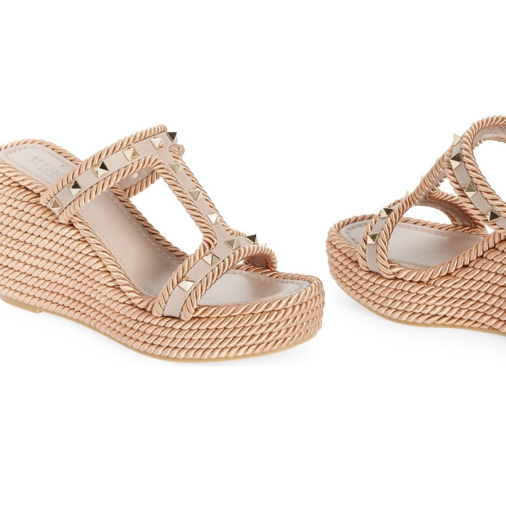 Rockstud Wedge - Picture 2 of 2